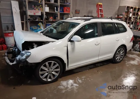 2012 Volkswagen Jetta Sportwagen 2.5L Se z USA, uszkodzony, nr VIN 3VWPP7AJ9CM690565